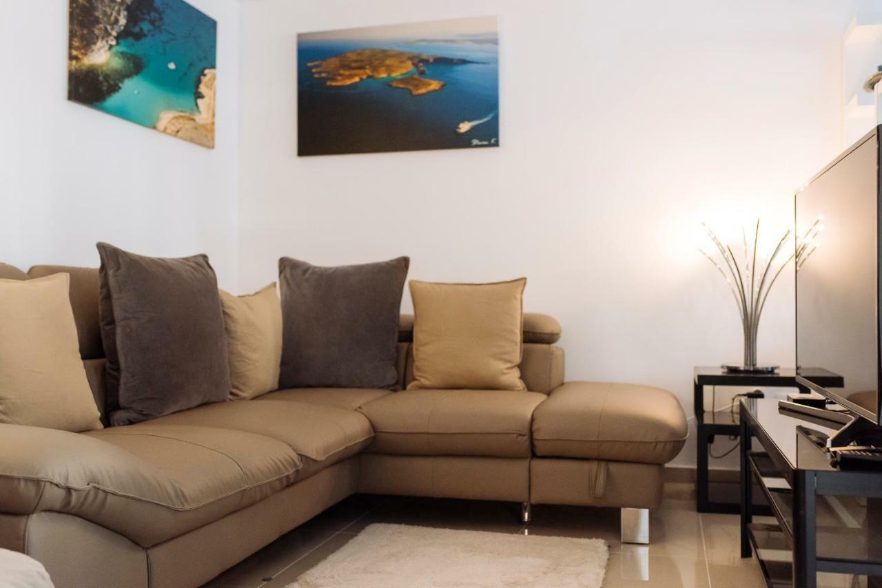 Апартаменты Luxury Flat 8 Near Metro Бухарест Экстерьер фото